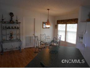 401 Golden Breeze Rd - Photo 4