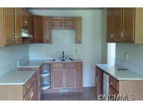 290 Swofford Road - Photo 2