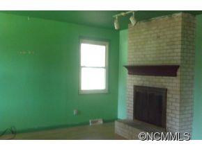 290 Swofford Road - Photo 4