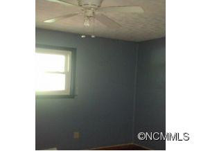290 Swofford Road - Photo 7