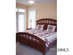  - Photo 12