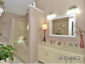 92 Wildwood Gardens Road - Photo 10