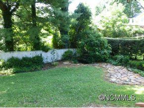 203 DIXON DRIVE - Photo 3