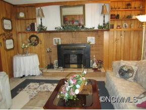 26 Spring Creek Church Road - Photo 2