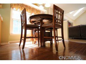 227 Windsor Forest Circle - Photo 10