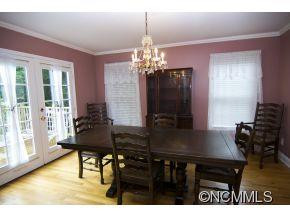 406 Oak Tree Lane - Photo 4