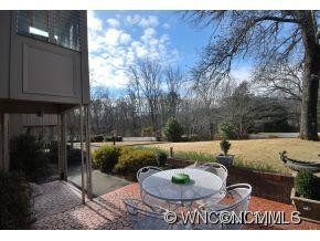 305 Grady Avenue - Photo 3