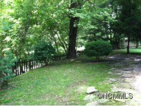 606 Lyndhurst Drive - Photo 3
