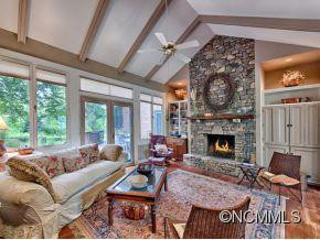 15 MEADOWBROOK DR. - Photo 3