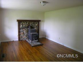 1340 Alexander Road - Photo 9