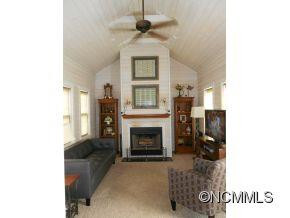  - Photo 16