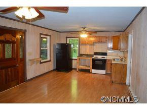 869 Apple Creek Rd - Photo 2