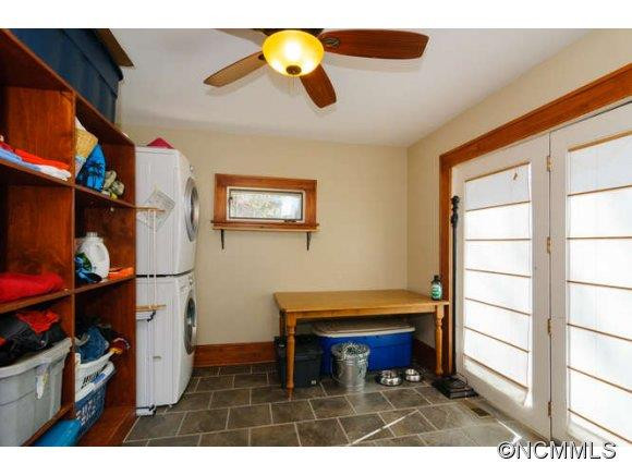 191 Oak Terrace - Photo 14