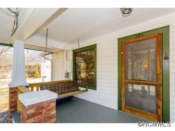 191 Oak Terrace - Photo 3
