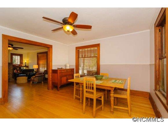 191 Oak Terrace - Photo 8