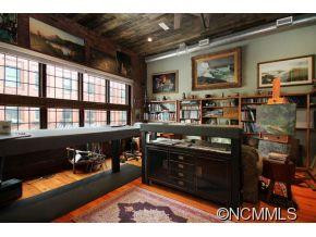 53 College St. Unit A - Photo 3