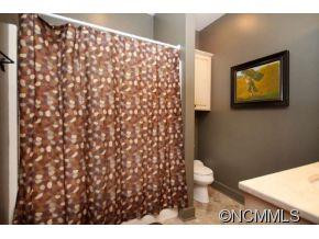 53 College St. Unit A - Photo 8