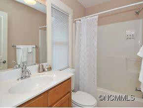 1 OLDE COTTAGE LN - Photo 13