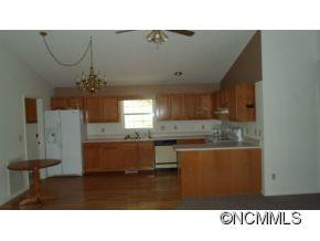 373 Fox Trace - Photo 7