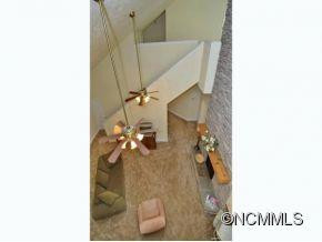 201 VALLE DRIVE - Photo 2