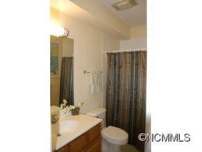 606 Carriage Commons Drive - Photo 17