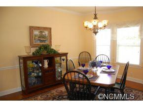 606 Carriage Commons Drive - Photo 6