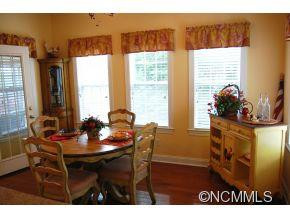 606 Carriage Commons Drive - Photo 9