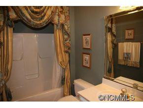 212 Fairforest Drive - Photo 12