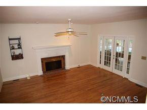 212 Fairforest Drive - Photo 6