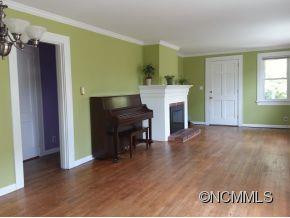 105 Norwood Avenue - Photo 10