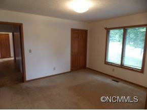 35 AMBER DRIVE - Photo 9