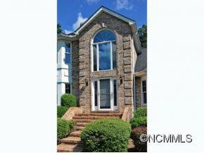 142 STONEBRIDGE DRIVE - Photo 2