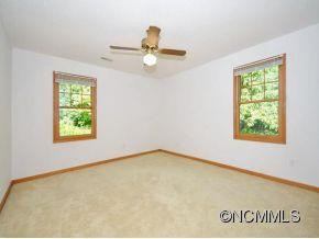 142 STONEBRIDGE DRIVE - Photo 16
