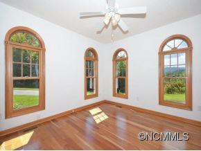 142 STONEBRIDGE DRIVE - Photo 9