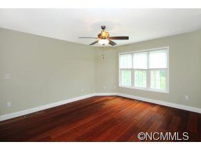 12 Hemlock Drive - Photo 3