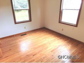  - Photo 3