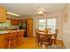 6 Primrose Lane - Photo 8