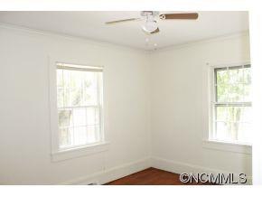 1973 Riverside Drive - Photo 7