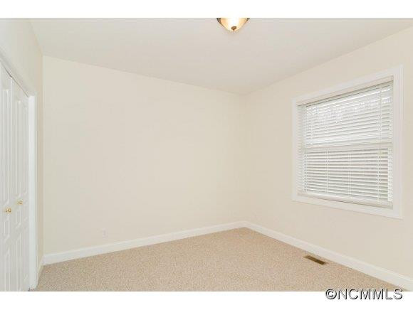 682 Salisbury Road - Photo 20