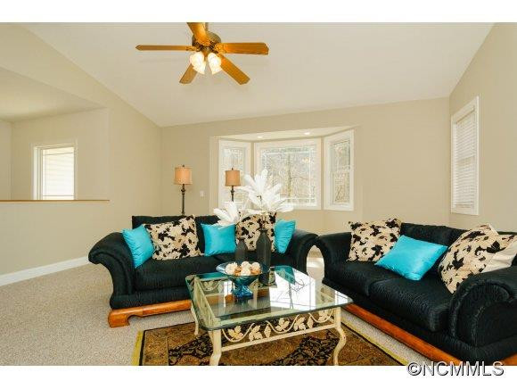 682 Salisbury Road - Photo 6