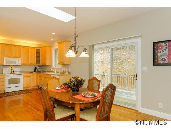 682 Salisbury Road - Photo 9