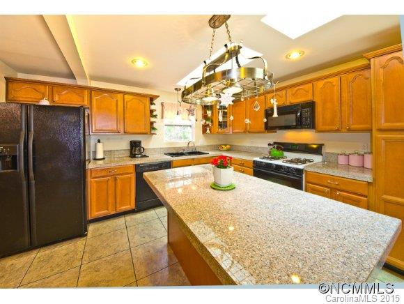 868 Cashiers Valley Road - Photo 6