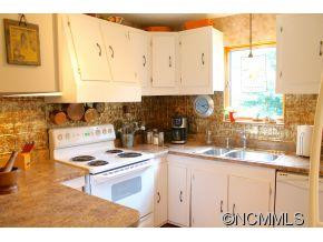846 BONE CAMP RD - Photo 11
