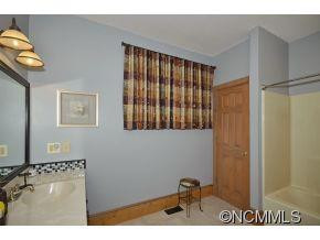 201 Old Country Road - Photo 14