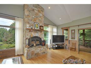 201 Old Country Road - Photo 5