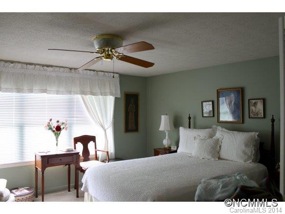 24 Old Cove Road - Photo 11