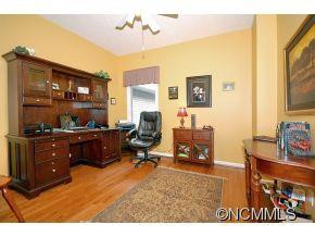 2113 S. Cumming Woods Court - Photo 9