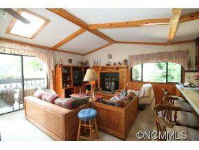 326 Smokey Shadows Lane - Photo 3