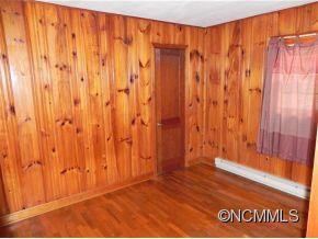 255 Red Bank - Photo 3