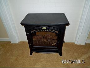 130 S Hillside Street - Photo 7